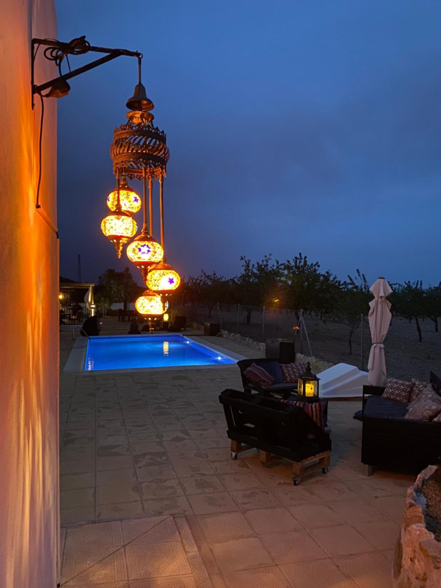 B&B Casa Blanca Oria Buitenkant foto